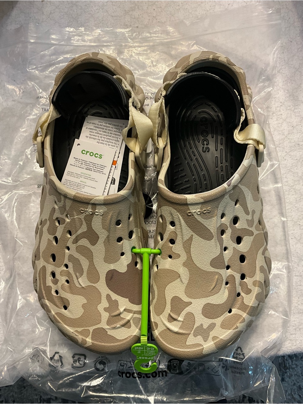 CROCS Beige Tan Camo Sandals - Picture 2 of 6